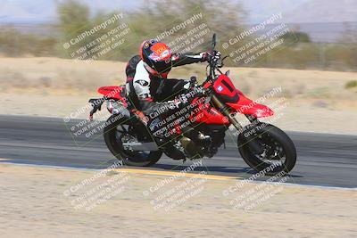 media/Jan-13-2025-Ducati Revs (Mon) [[8d64cb47d9]]/3-B Group/Session 3 (Turn 7 Inside)/